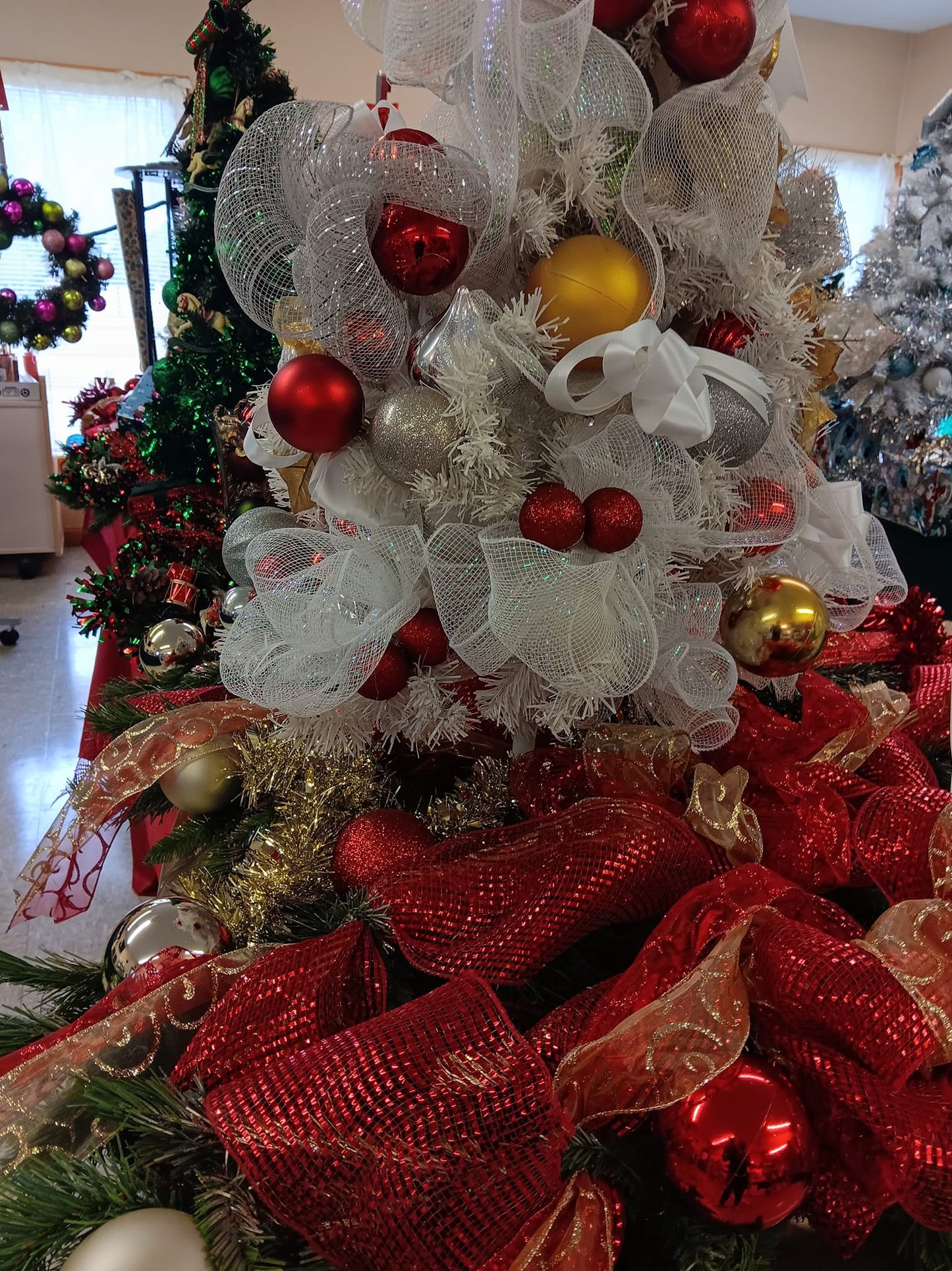 Christmas Tree Styling